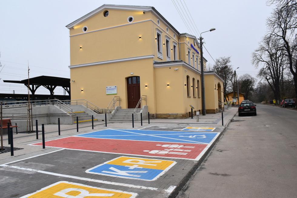 Przebudowany Dworzec PKP w Malczycach wizytwk gminy